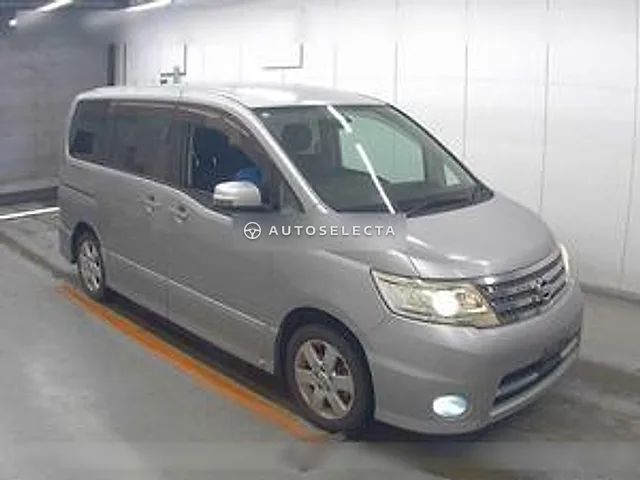 Nissan Serena 2010, auction grade R