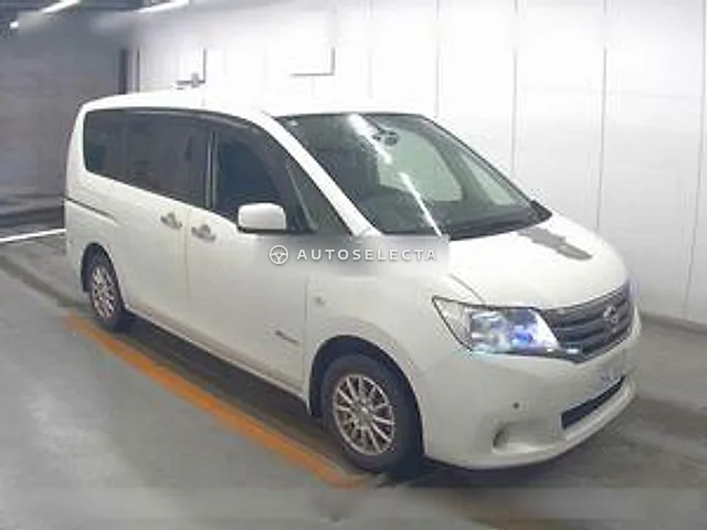 Nissan Serena 2013, auction grade 3.5
