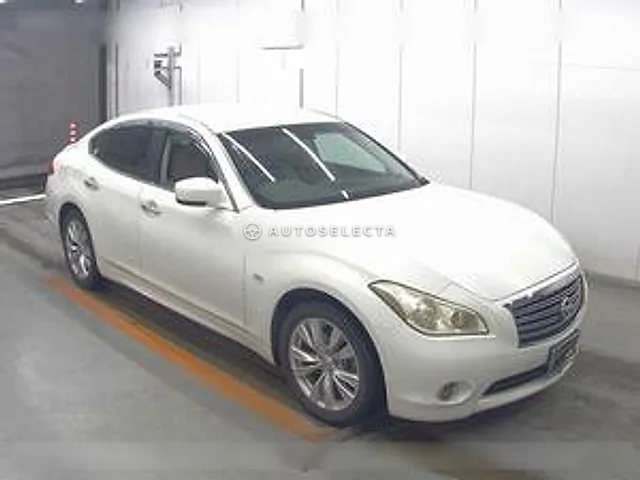 Nissan Fuga 2009, auction grade 3.5