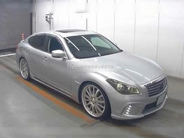 Nissan Fuga Type S 2011, auction grade 3.5