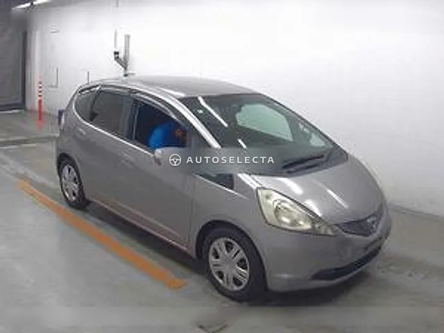 Honda Fit 2010, auction grade 3.5