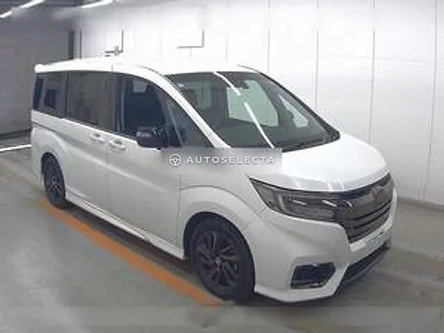 Honda Stepwgn Spada 2019, auction grade 4