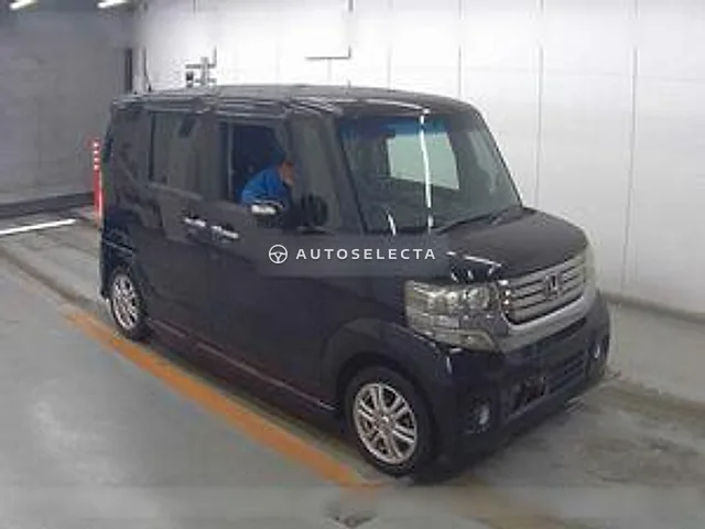 Honda N-BOX Custom 2012, auction grade 4