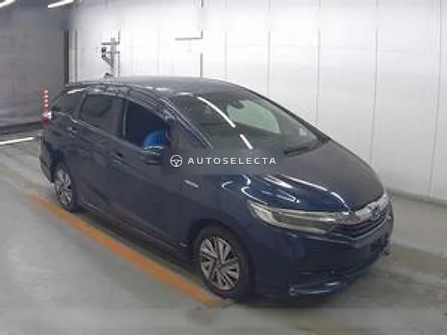 Honda Shuttle 2015, auction grade 3.5