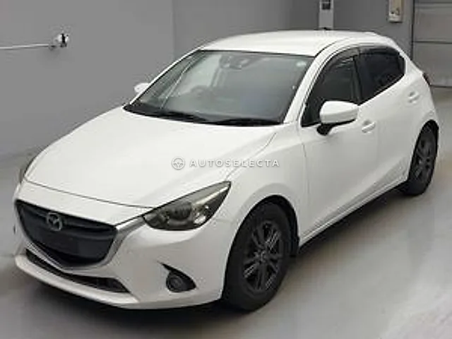 Mazda Demio 2015, auction grade 3.5