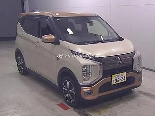 Mitsubishi eK X EV 2022, auction grade 4.5