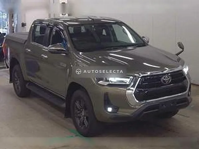 Toyota Hilux 2023, auction grade 4.5