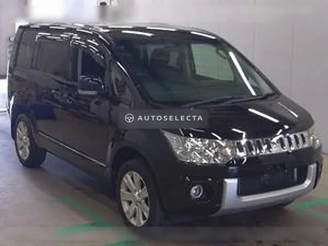 Mitsubishi Delica D:5 2014, auction grade 4
