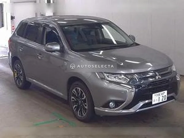 Mitsubishi Outlander PHEV 2017, auction grade 4