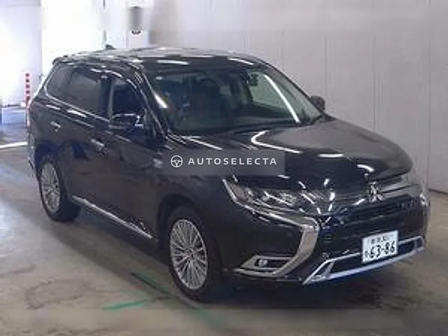 Mitsubishi Outlander PHEV 2019, auction grade 4