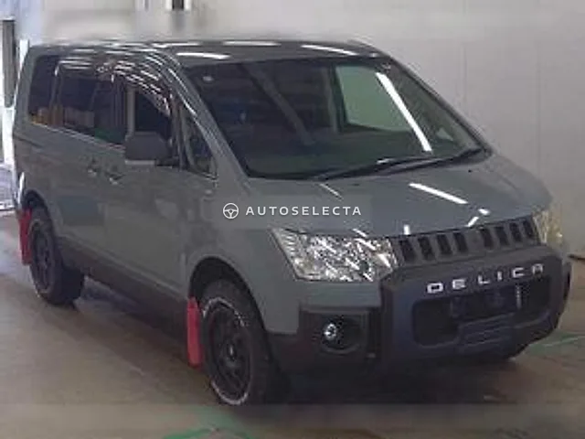 Mitsubishi Delica D:5 2012, auction grade 4