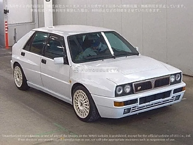 Lancia Delta 1994, auction grade 3.5