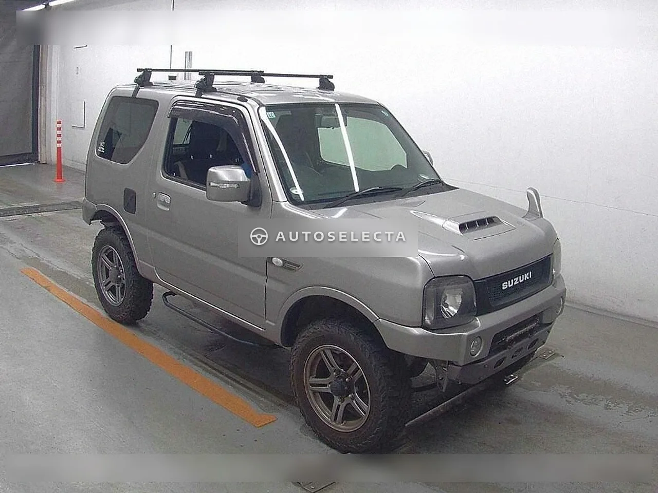 Suzuki Jimny 2017, photo 1 of 1
