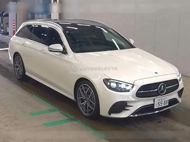 Mercedes-Benz E-Class Station Wagon 2023, auction grade 5