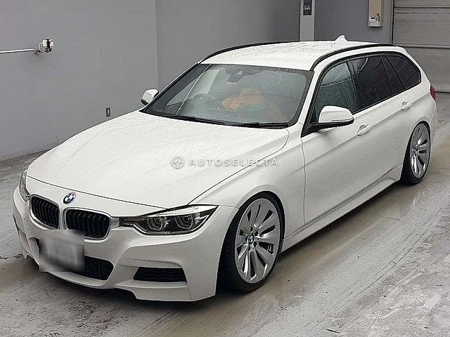 BMW 3 Series 2016, auction grade 4