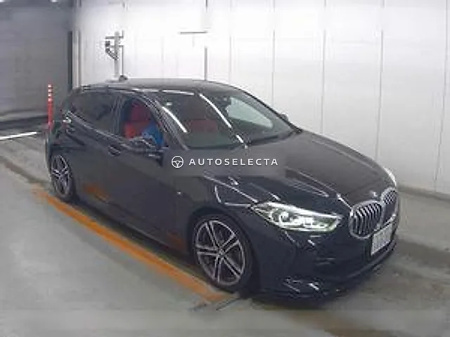 BMW 1 Series 2021, auction grade 4