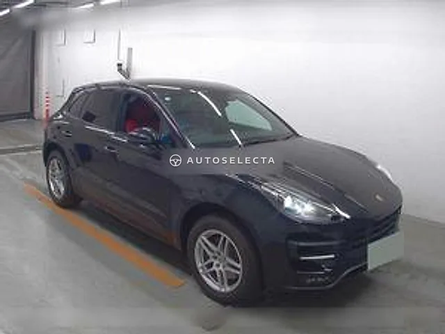 Porsche Macan 2016, auction grade 3.5