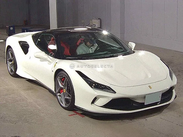 Ferrari F8 2020, auction grade 5