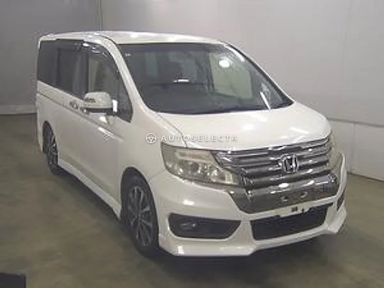 Honda Stepwgn Spada 2014, photo 1 of 1