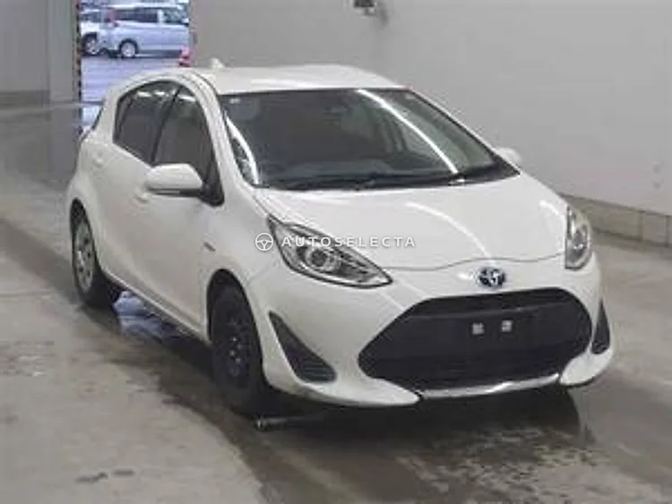 Toyota Aqua 2019, photo 1 of 1