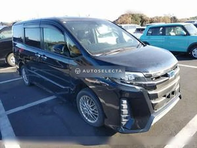 Toyota Noah 2018