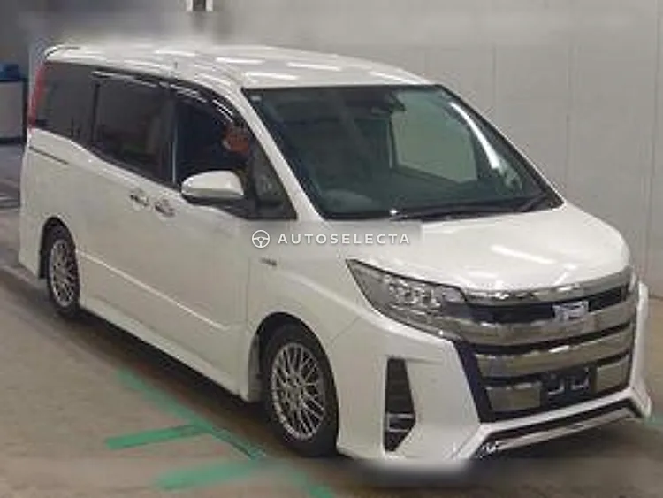 Toyota Noah 2019, photo 1 of 1