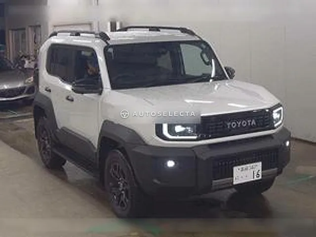 Toyota Land Cruiser FJ 2026, auction grade 6