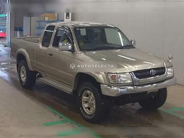Toyota Hilux Sports Pick Up 2003, auction grade R