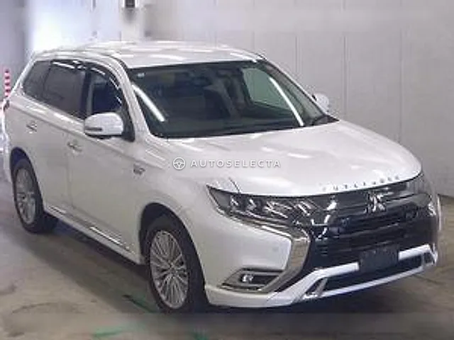 Mitsubishi Outlander PHEV 2019, auction grade 4