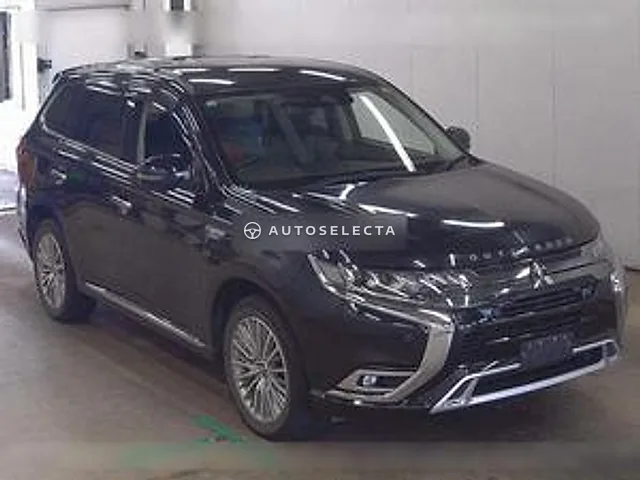 Mitsubishi Outlander PHEV 2019, auction grade 4