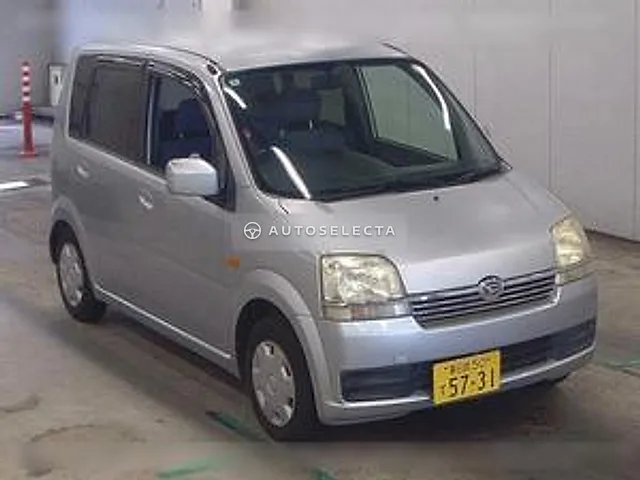 Daihatsu Move 2004