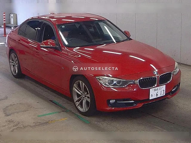 BMW 3 Series 2012, auction grade 4