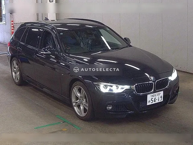 BMW 3 Series 2017, auction grade 4.5
