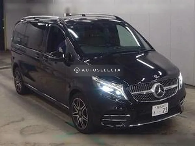 Mercedes-Benz V-Class 2022, auction grade 4