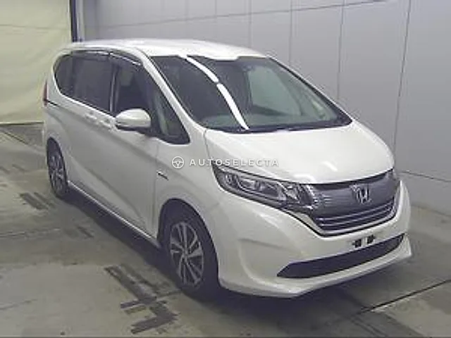 Honda Freed 2017, auction grade R