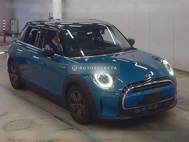 MINI 2022, auction grade 4.5