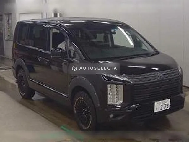 Mitsubishi Delica D:5 2020, auction grade 4.5