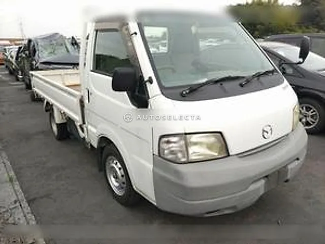 Mazda Bongo Truck 2004