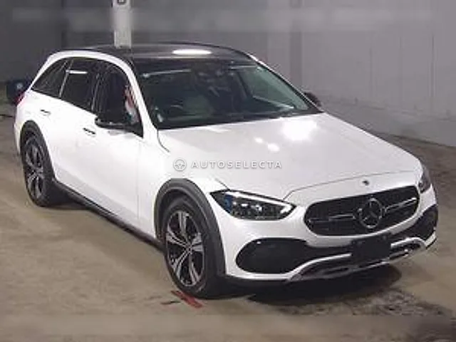 Mercedes-Benz C-Class Station Wagon 2022, auction grade 4.5
